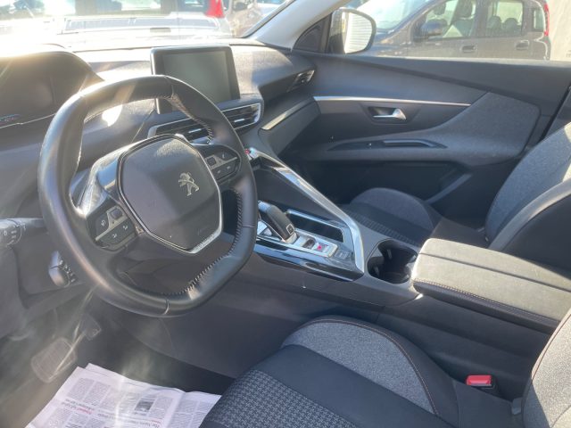 PEUGEOT 3008 usata 8