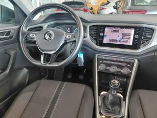 VOLKSWAGEN T-Roc usata, con MP3