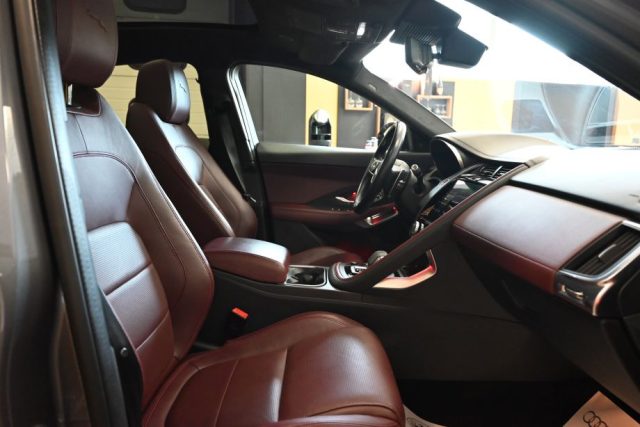 JAGUAR E-Pace usata 35
