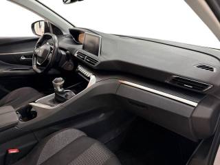 PEUGEOT 3008 usata, con Cruise Control