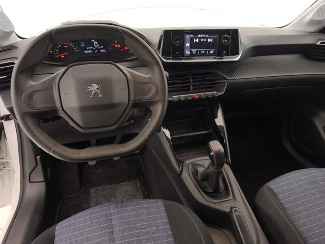 PEUGEOT 208 usata, con USB