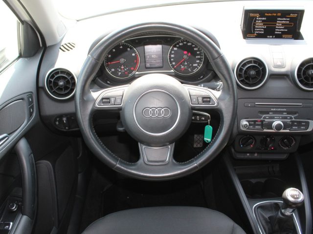 AUDI A1 usata, con Autoradio digitale