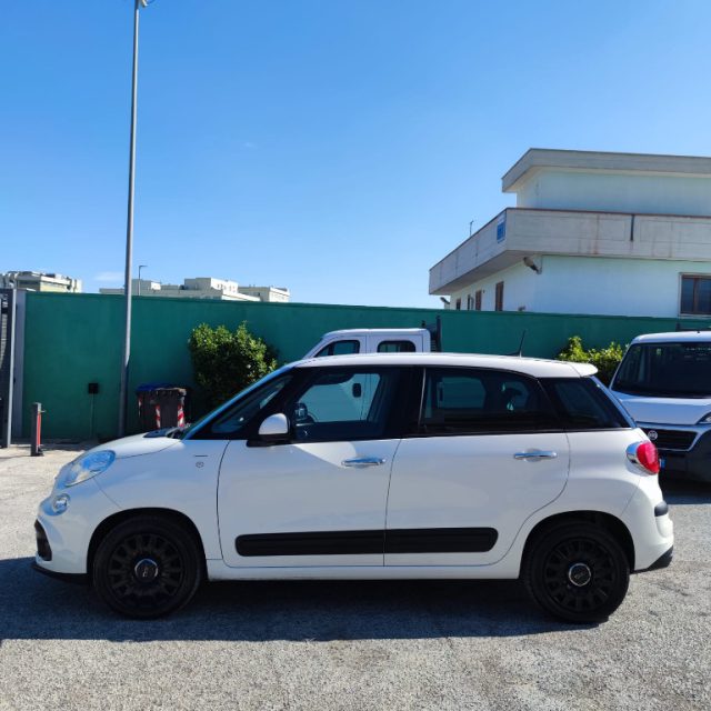 FIAT 500L usata, con Autoradio