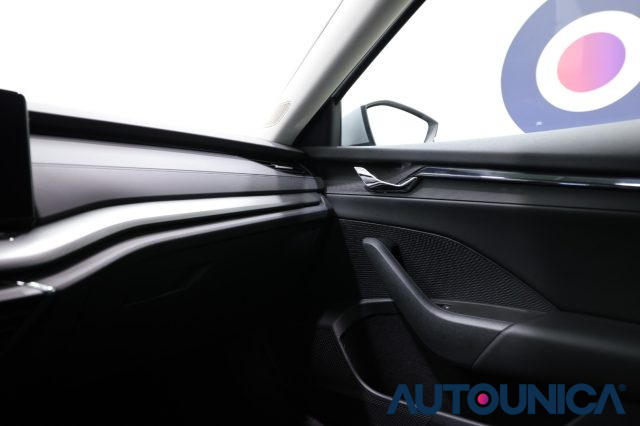 SKODA Octavia usata, con Sensore di luce