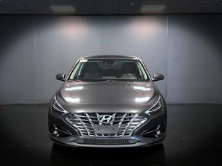 HYUNDAI i30 usata, con Airbag