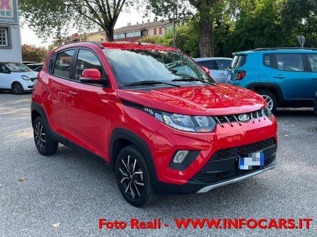 MAHINDRA KUV100 usata, con ABS