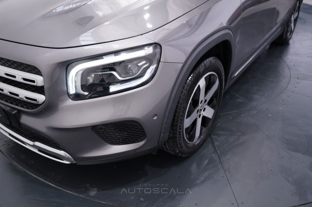 MERCEDES-BENZ GLB 200 usata, con Android Auto