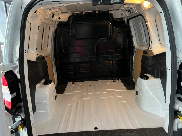 FORD Transit Courier usata, con Filtro antiparticolato