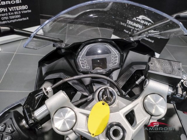 TRIUMPH Daytona 660 usata 8