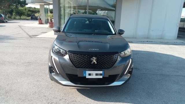 PEUGEOT 2008 usata, con Airbag