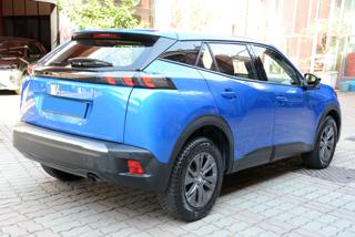 PEUGEOT 2008 usata, con Alzacristalli elettrici