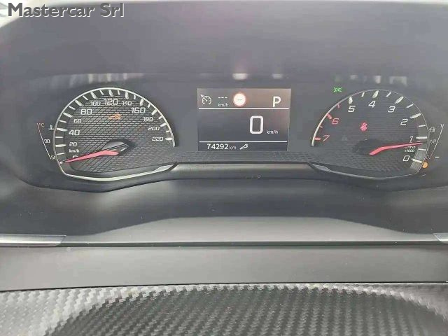 PEUGEOT 2008 usata, con Fendinebbia