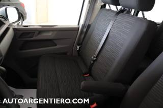 VOLKSWAGEN Caravelle usata, con Vivavoce
