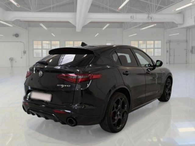 ALFA ROMEO Stelvio usata, con Airbag