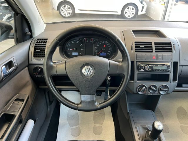 VOLKSWAGEN Polo usata, con Sedile posteriore sdoppiato