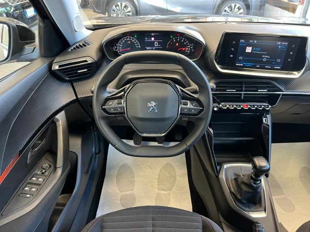 PEUGEOT 2008 usata, con Cruise Control