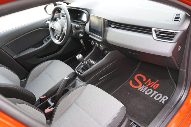 RENAULT Clio usata, con Adaptive Cruise Control