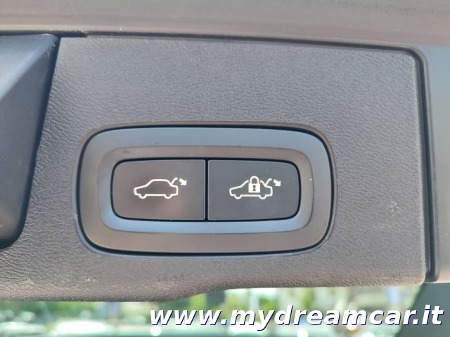 VOLVO XC60 usata, con Sensori di parcheggio posteriori