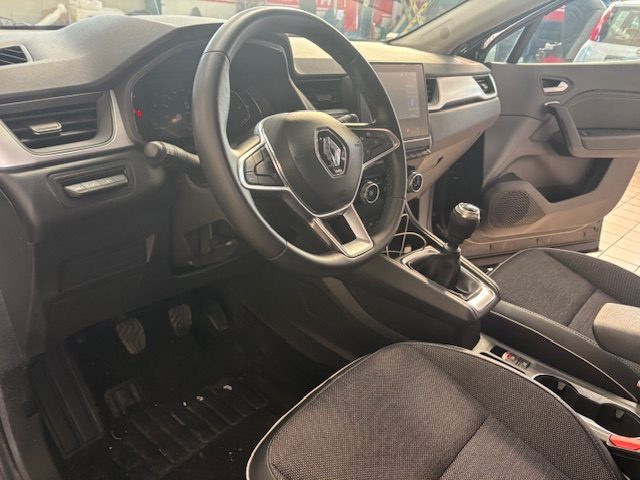 RENAULT Captur usata, con Sensori di parcheggio posteriori