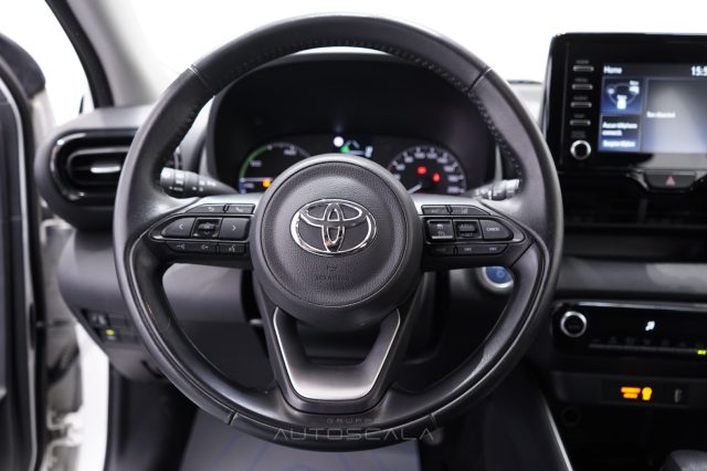 TOYOTA Yaris usata, con Volante in pelle