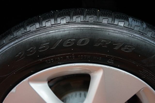 JAGUAR E-Pace usata, con Airbag testa