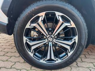 SUZUKI Across usata, con Touch screen