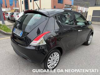 LANCIA Ypsilon usata, con Airbag