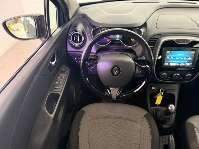 RENAULT Captur usata 13