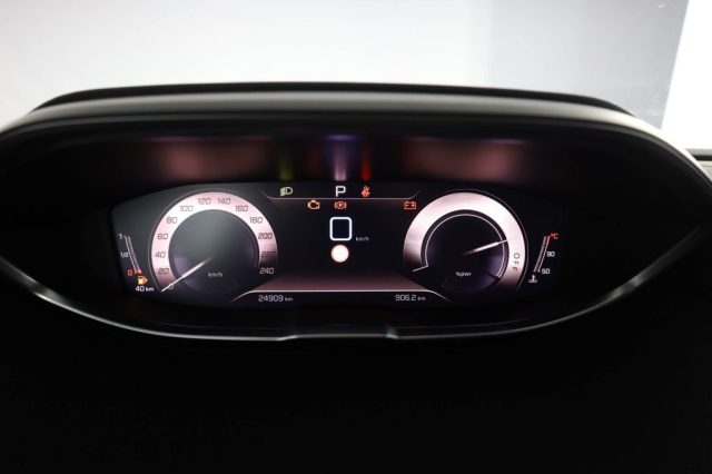 PEUGEOT 3008 usata 6