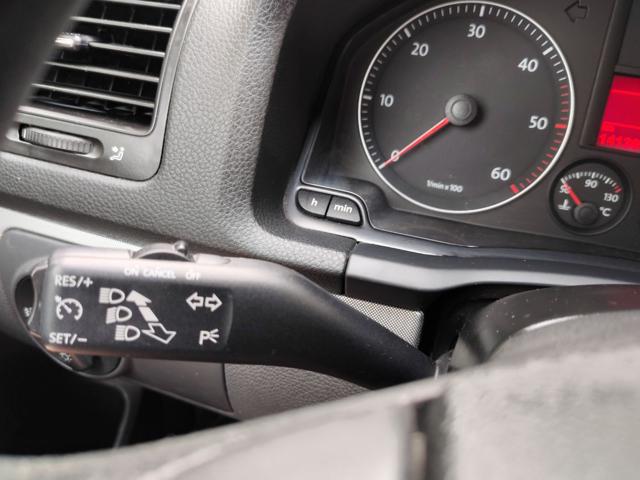 VOLKSWAGEN Golf usata, con Pneumatici estivi
