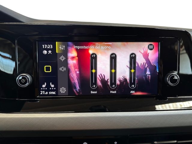 VOLKSWAGEN Golf usata, con Autoradio digitale
