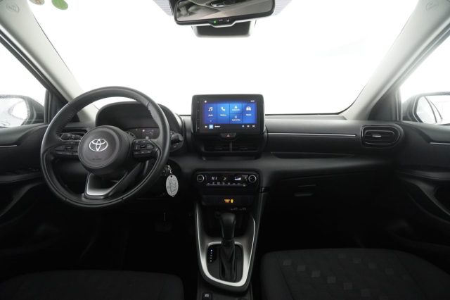 TOYOTA Yaris usata 4