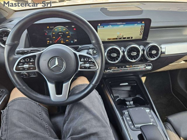 MERCEDES-BENZ GLB 200 usata, con ESP