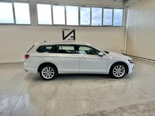 VOLKSWAGEN Passat Variant usata, con Chiusura centralizzata