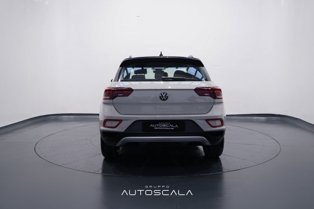 VOLKSWAGEN T-Roc usata, con Alzacristalli elettrici