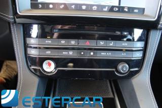 JAGUAR F-Pace usata, con Boardcomputer