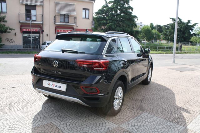 VOLKSWAGEN T-Roc usata, con Autoradio