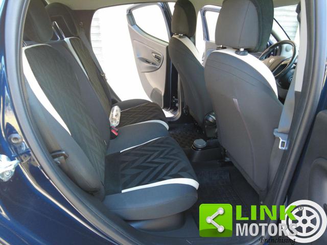 LANCIA Ypsilon usata, con Sedile posteriore sdoppiato