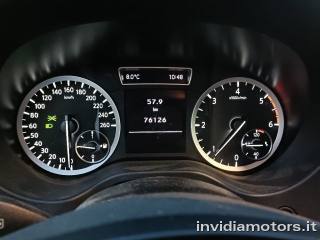 INFINITI Q30 usata, con Cronologia tagliandi