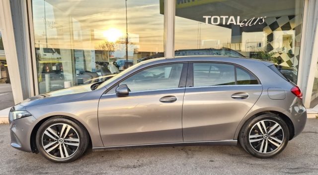 MERCEDES-BENZ A 180 usata, con Alzacristalli elettrici