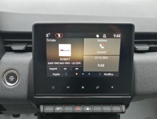 RENAULT Clio usata, con USB