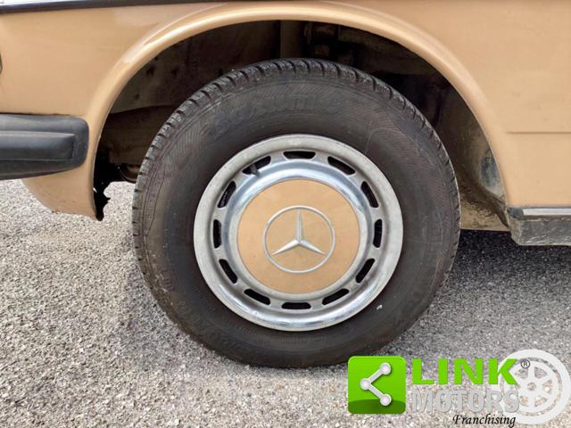 MERCEDES-BENZ 300 usata 15