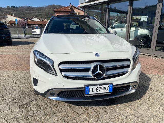 MERCEDES-BENZ GLA 200 usata, con Airbag