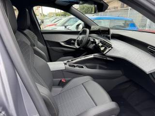 PEUGEOT 5008 usata, con Servosterzo