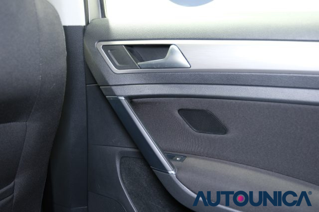VOLKSWAGEN Golf usata 37