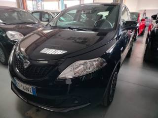 LANCIA Ypsilon 1.0 FireFly 5 porte S&S Hybrid Silver Plus