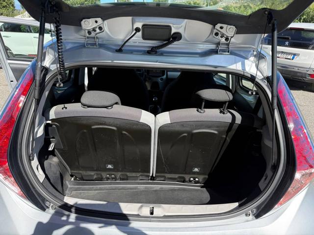 TOYOTA Aygo usata, con Sedile posteriore sdoppiato