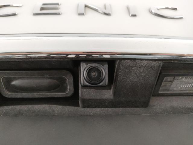 RENAULT Scenic usata, con Sensori di parcheggio posteriori