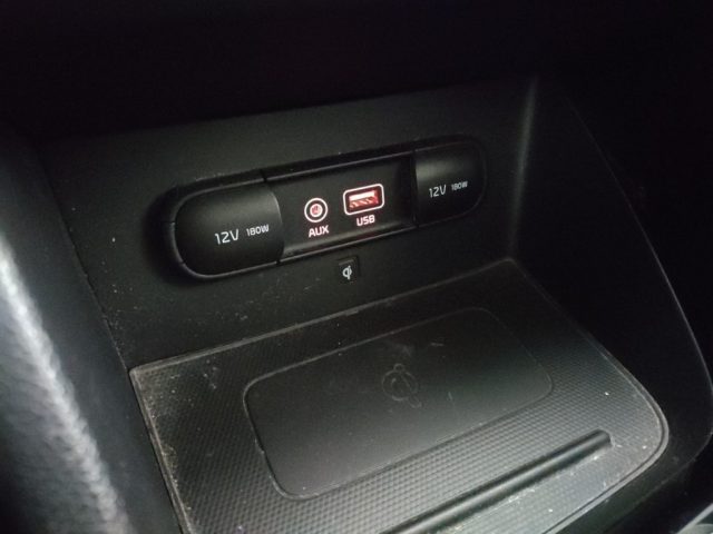 KIA Niro usata, con Sedile posteriore sdoppiato