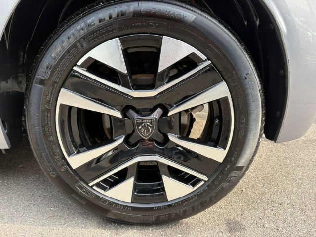 PEUGEOT 208 usata, con Park Distance Control